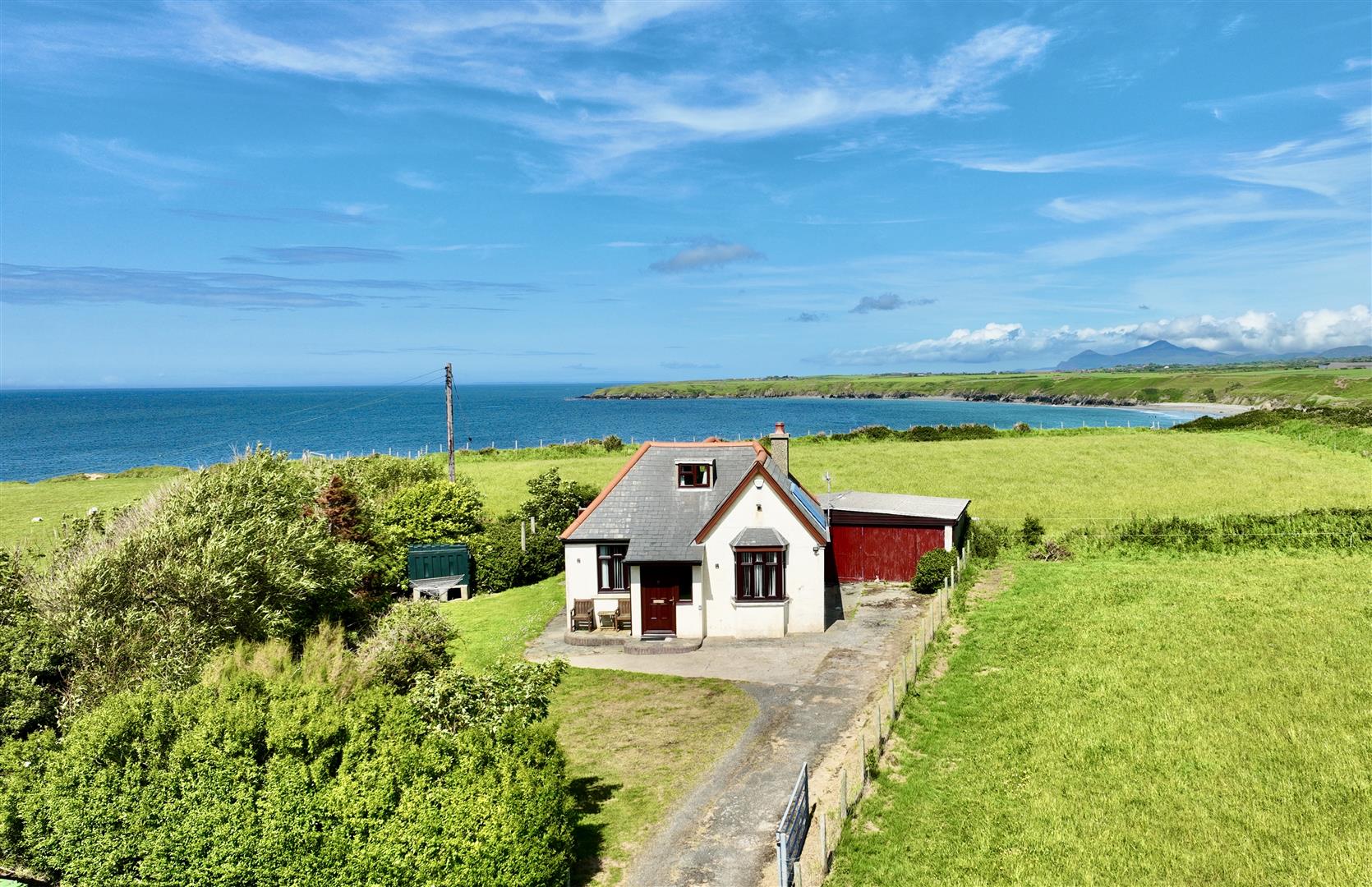 Llangwnadl, Pwllheli